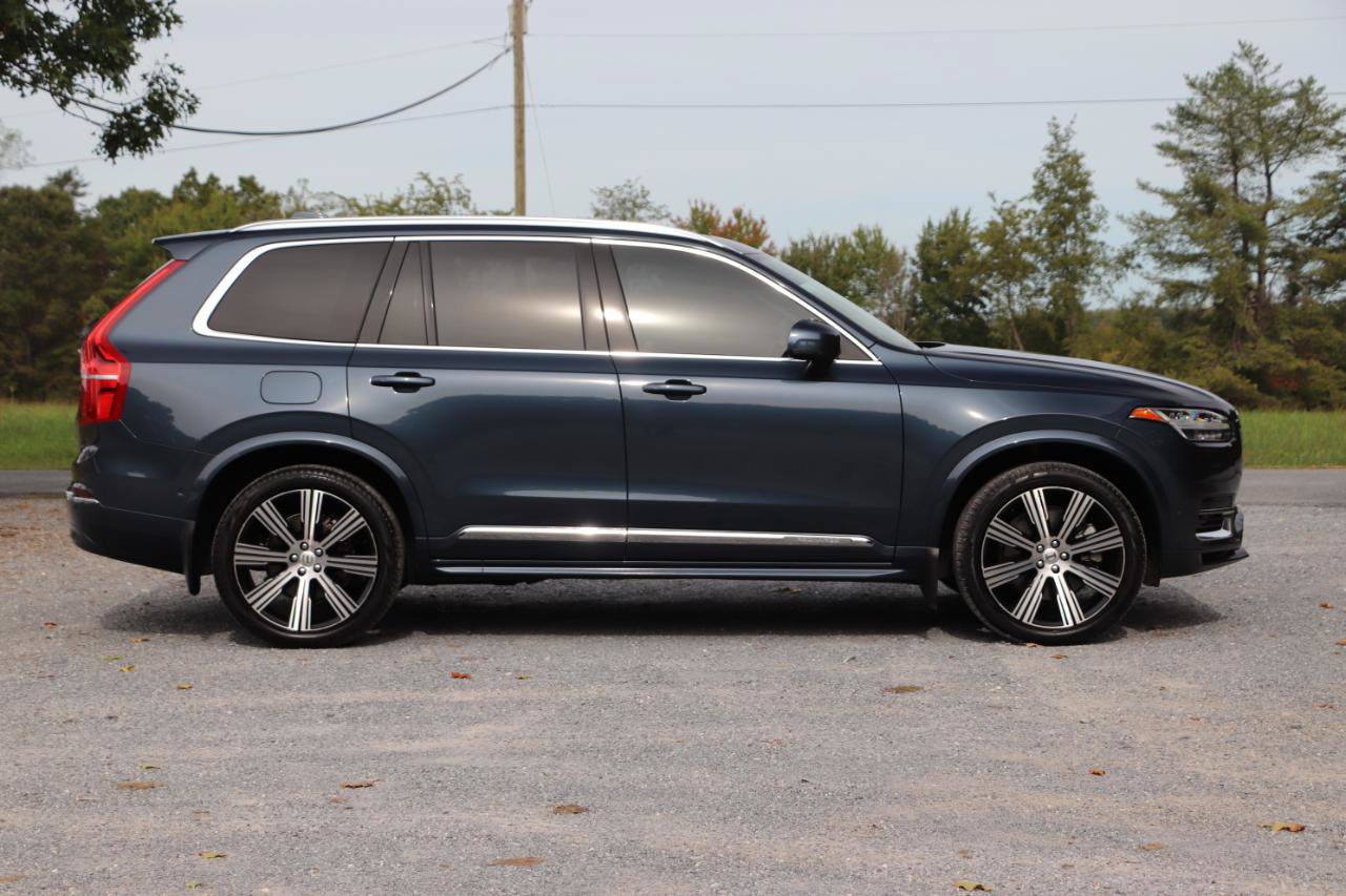 Used 2024 Volvo XC90 T8 Ultimate w/ Protection Package Premier AWD/4WD image 2