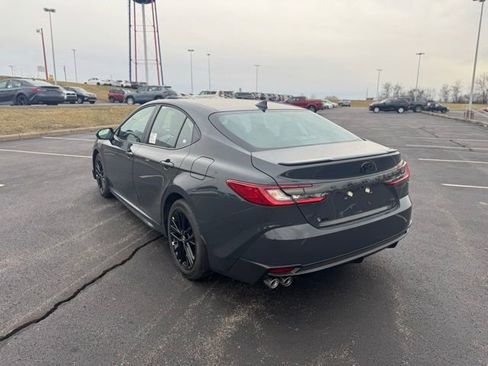 New 2026 Toyota Camry SE image 5
