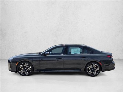 New 2026 BMW 760i xDrive AWD/4WD image 9
