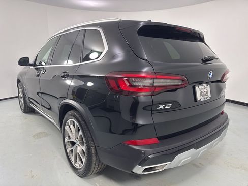 Certified 2022 BMW X5 xDrive40i w/ Premium Package image 5