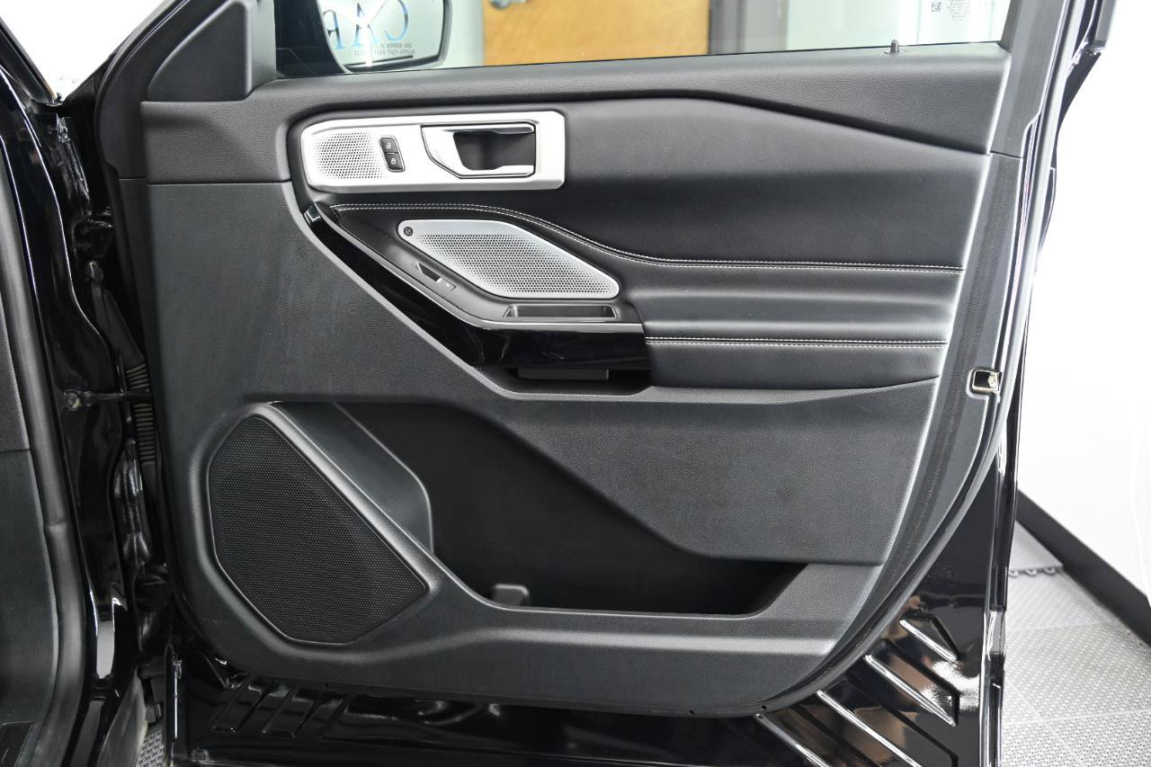 Used 2021 Ford Explorer ST w/ Equipment Group 401A AWD/4WD image 28