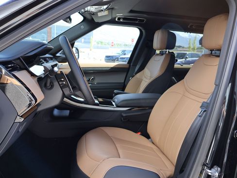 New 2026 Land Rover Range Rover Sport Dynamic SE AWD/4WD image 23