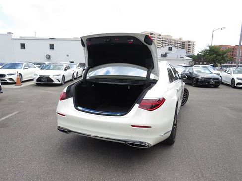 Certified 2023 Mercedes-Benz S 500 4MATIC image 33