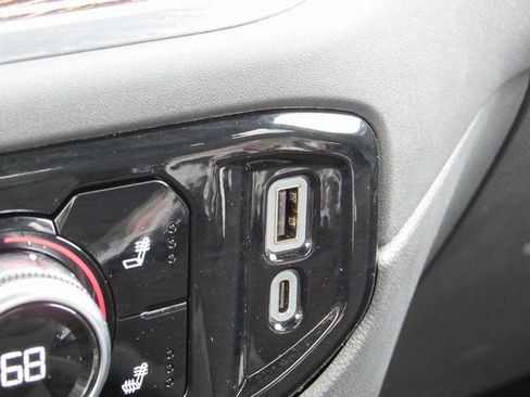 New 2024 GMC Sierra 1500 SLE image 24