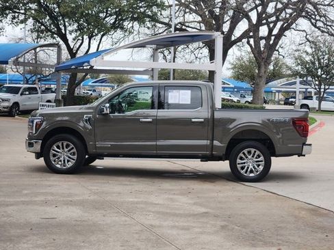 Used 2025 Ford F150 Lariat w/ Equipment Group 501A Mid image 13