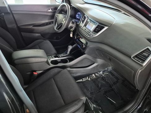 Used 2017 Hyundai Tucson SE w/ SE Popular Package 02 FWD image 19