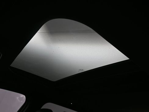 New 2025 Jeep Grand Cherokee Altitude w/ Trailer Tow Package image 14