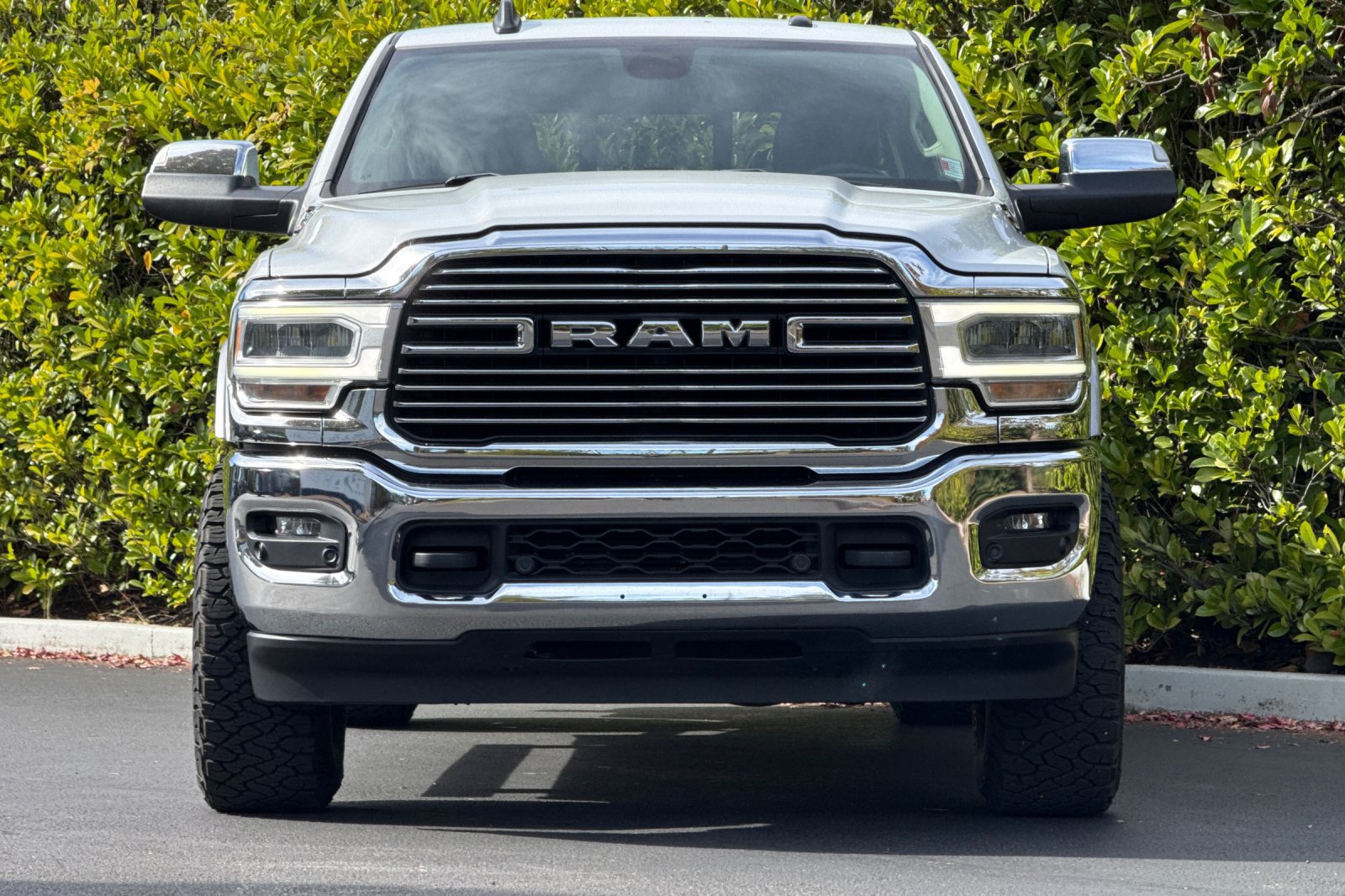 Used 2019 RAM 2500 Laramie AWD/4WD image 9