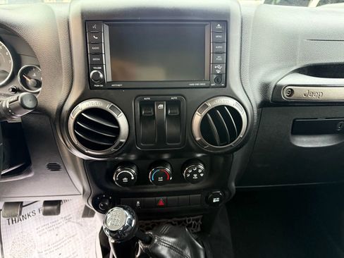 Used 2015 Jeep Wrangler Sport w/ Quick Order Package 23S image 11