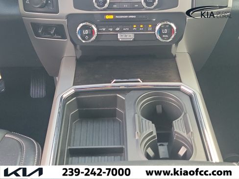 Used 2022 Ford F350 Lariat AWD/4WD image 20