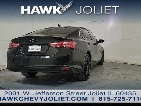 Used 2024 Chevrolet Malibu LT w/ Redline Edition image 7