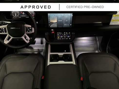 Used 2025 Land Rover Defender 130 X-Dynamic SE AWD/4WD image 15