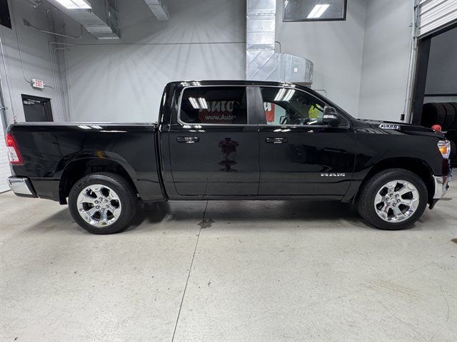 Used 2022 RAM 1500 Big Horn AWD/4WD image 9