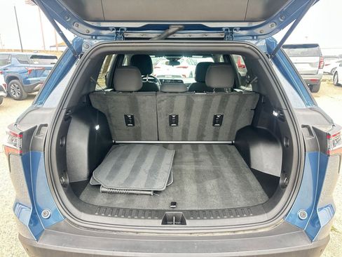 Used 2025 Chevrolet Equinox LT image 31