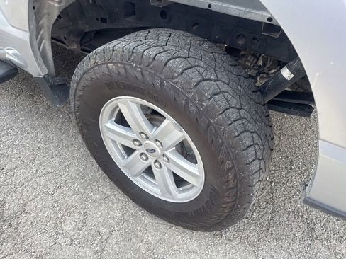 Used 2023 Ford F150 XLT w/ Trailer Tow Package image 7