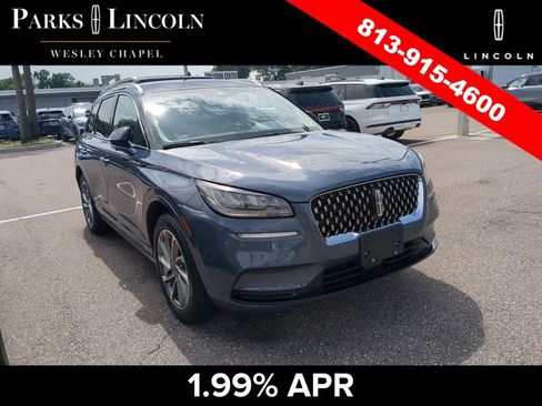 Used 2022 Lincoln Corsair Grand Touring AWD/4WD image 2