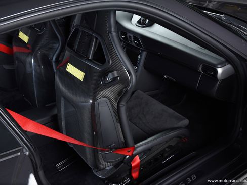 Used 2011 Porsche 911 GT3 RS image 31