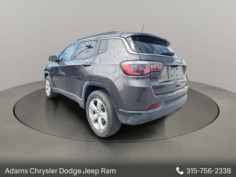 Used 2020 Jeep Compass Latitude w/ Advanced Safety Group FWD image 5