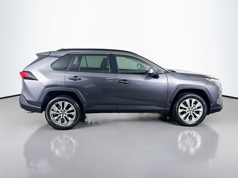 Used 2024 Toyota RAV4 XLE Premium image 4