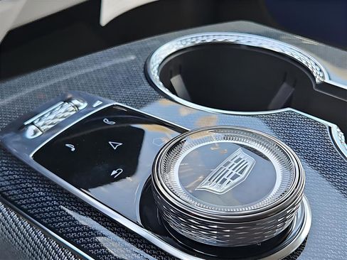 New 2025 Cadillac Optiq Sport 1 image 11