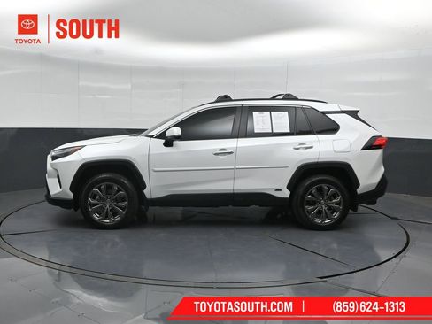 Used 2024 Toyota RAV4 Limited w/ Advanced Technology Package AWD/4WD image 7