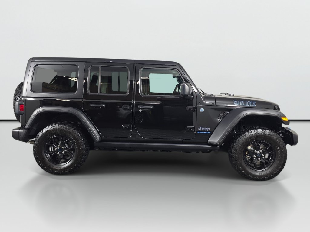 Used 2024 Jeep Wrangler Unlimited AWD/4WD image 7