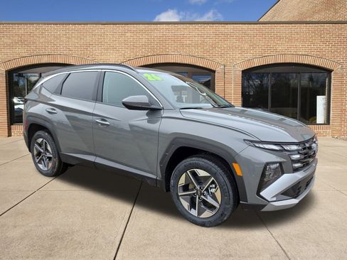 New 2026 Hyundai Tucson SEL image 1