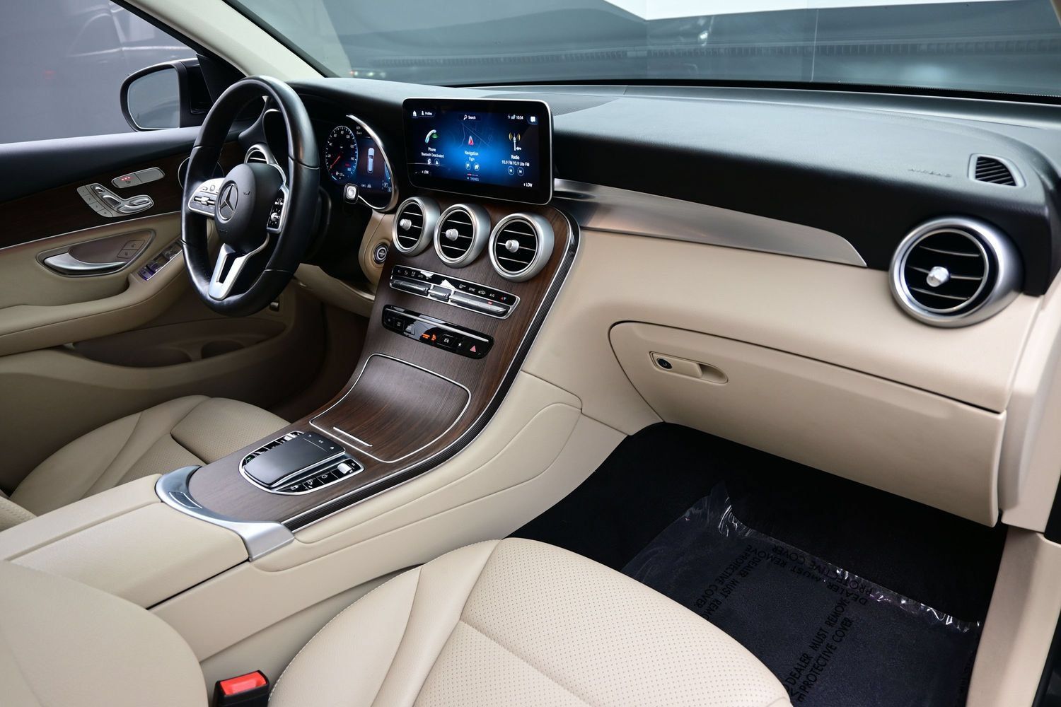 Used 2022 Mercedes-Benz GLC 300 4MATIC image 15