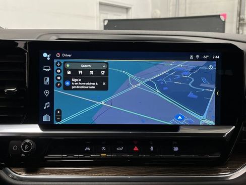 Used 2025 Chevrolet Silverado 1500 LT image 9