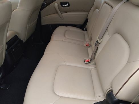 Used 2017 Nissan Armada SL image 18