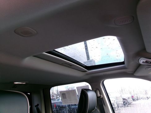 Certified 2024 RAM 2500 Laramie image 17