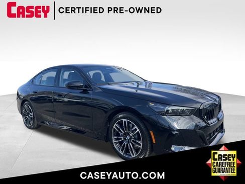 Certified 2026 BMW 530i xDrive w/ M Sport Package AWD/4WD image 1