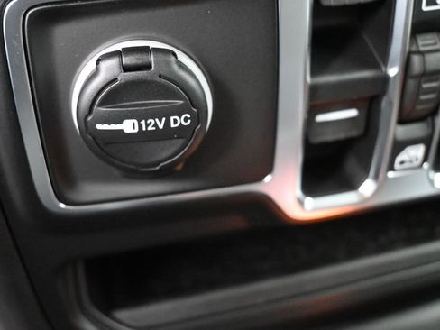 New 2026 Jeep Gladiator Sport AWD/4WD image 9