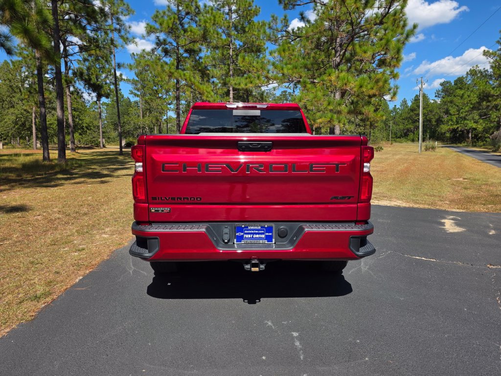 Used 2024 Chevrolet Silverado 1500 RST RWD image 4