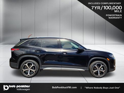 New 2026 Volkswagen Tiguan SE AWD/4WD image 24