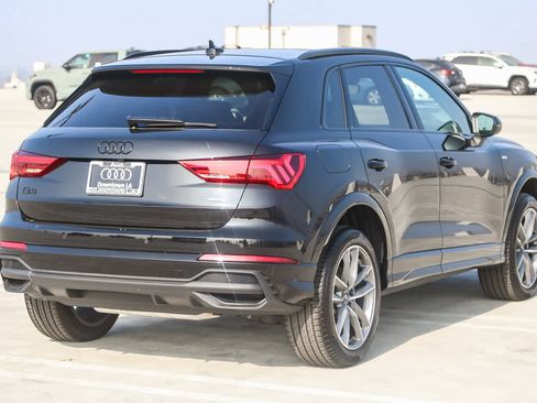 New 2025 Audi Q3 2.0T Premium image 8