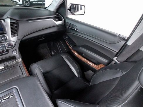 Used 2020 Chevrolet Tahoe Premier w/ Max Trailering Package image 7