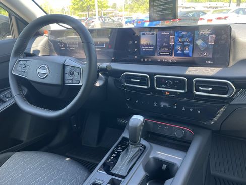 New 2026 Nissan Sentra SV w/ SV Convenience Package FWD image 3