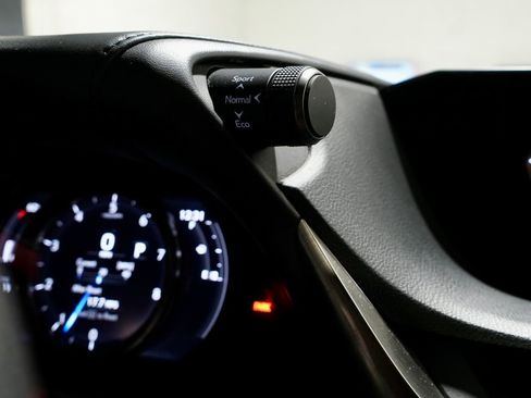 Used 2021 Lexus ES 350 F Sport w/ Protection Package (P3) image 22