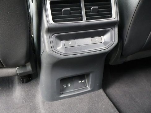 Used 2024 Volkswagen Atlas Cross Sport SEL Premium R-Line AWD/4WD image 58