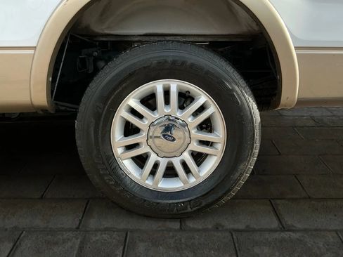 Used 2014 Ford F150 Lariat w/ Equipment Group 502A Luxury image 15