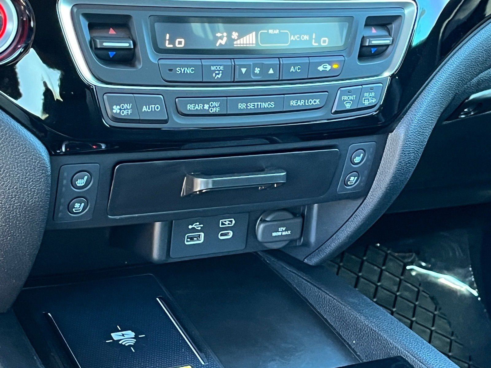 Used 2025 Honda Passport Black Edition image 26
