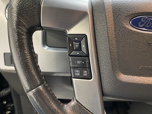 Used 2013 Ford F150 Limited image 23