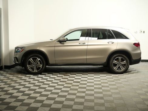 Used 2022 Mercedes-Benz GLC 300 GLC 300 image 5