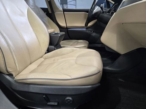 Used 2014 Tesla Model S P85 RWD image 7