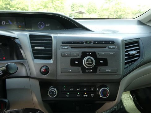 Used 2012 Honda Civic LX image 16