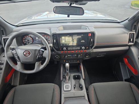 New 2026 Nissan Frontier PRO-4X w/ Pro-4x Convenience Package image 24