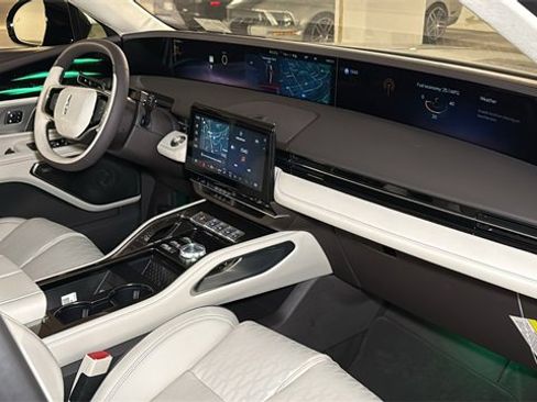 New 2026 Lincoln Nautilus Black Label image 5