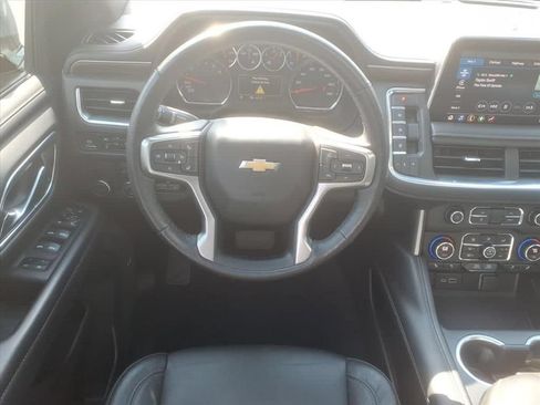 Used 2021 Chevrolet Tahoe LT w/ LT Signature Package RWD image 33