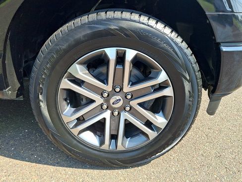 Used 2022 Ford F150 XL w/ STX Appearance Package AWD/4WD image 11